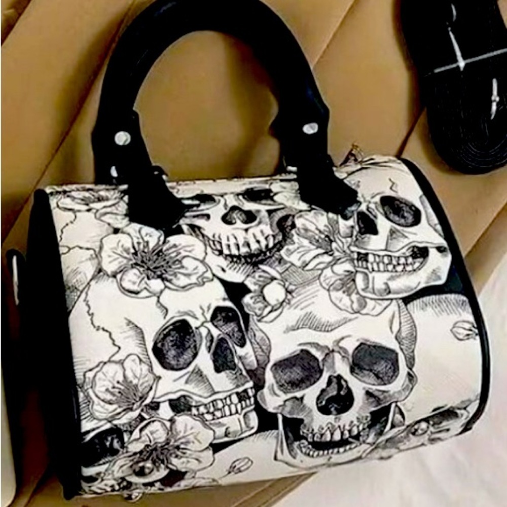Skull Flower Pattern Handbag  black, and white NWT​